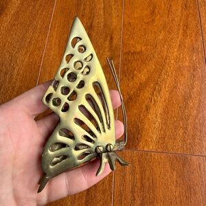 Vintage Solid Brass Filigree Standing Butterfly Decor MCM Shelf Desk 5X3” Korea.